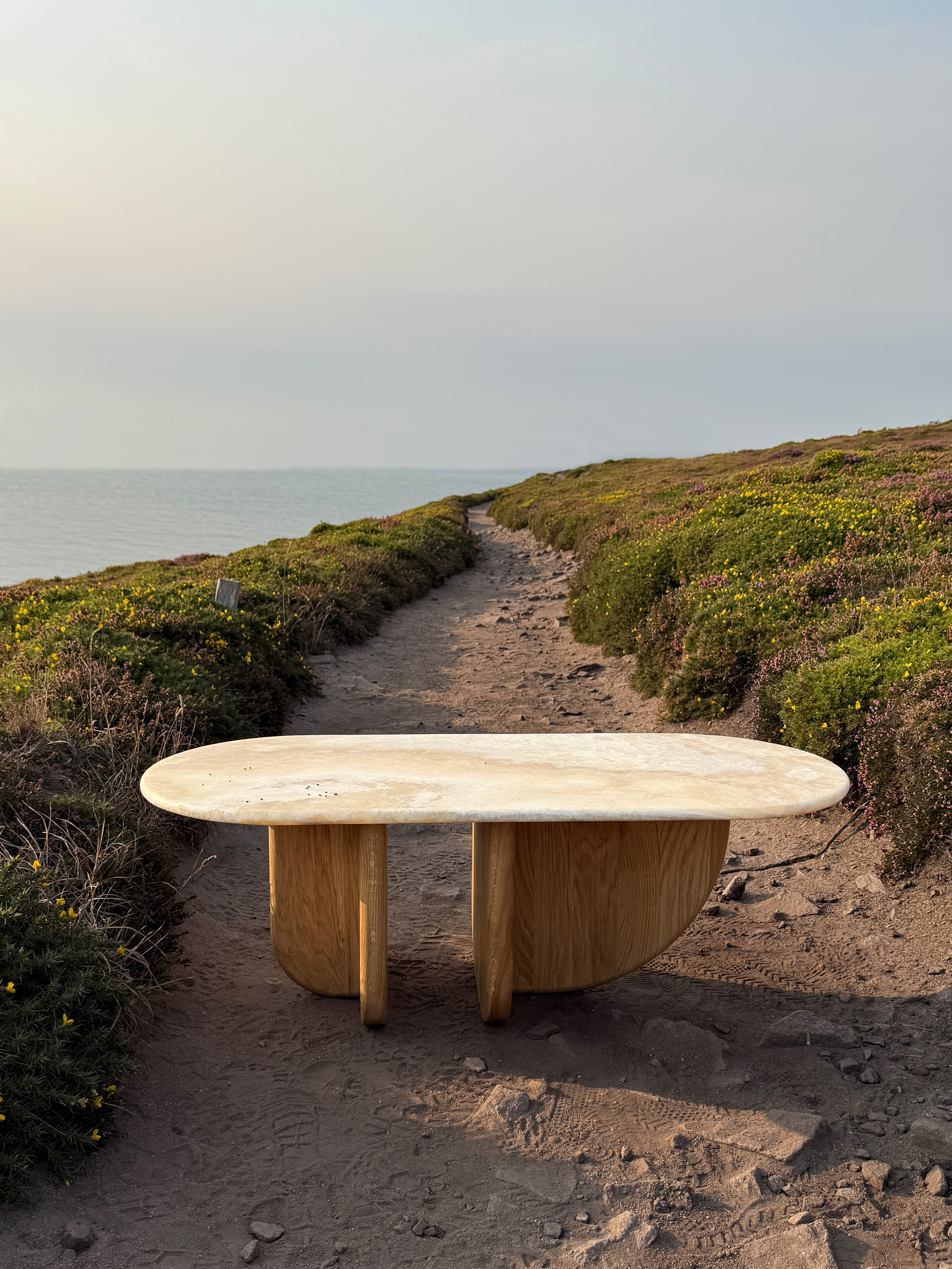 Belle&George right image